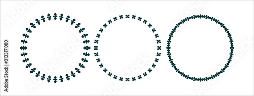 Decorative round graphic frame pattern set