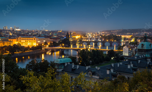Fototapeta Naklejka Na Ścianę i Meble -  Night view of Prague bridges over the river