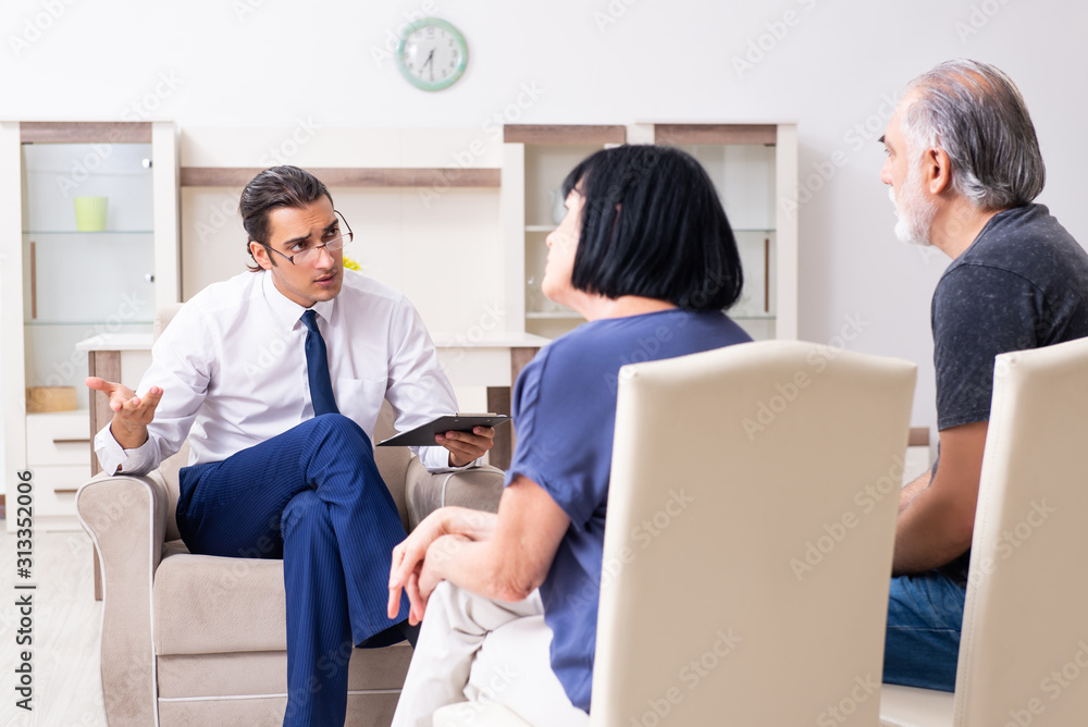 Old couple visiting psychiatrist doctor Old couple visiting psychiatrist doctor