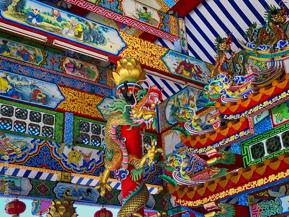 Naklejka premium Chinesischer Drache Tempel