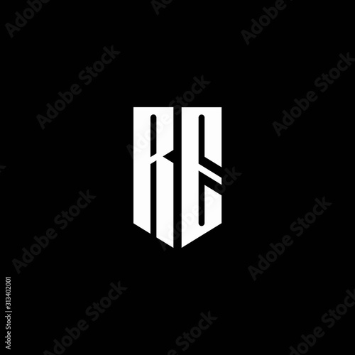 RE logo monogram with emblem style isolated on black background