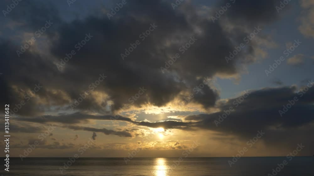 夕日の海 夕日の海