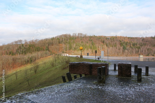 Blick auf die Staumauer der Talsperre in Nonnweiler im Nationalpark Hunsrück photo