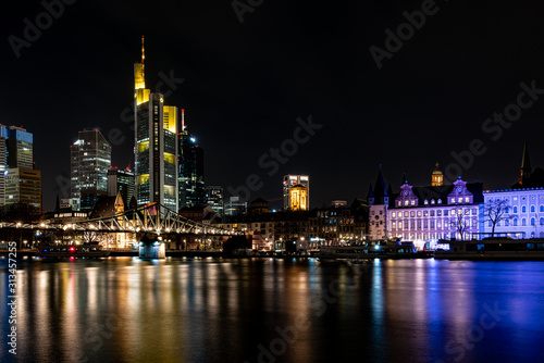 Frankfurt Skyline © Gnter