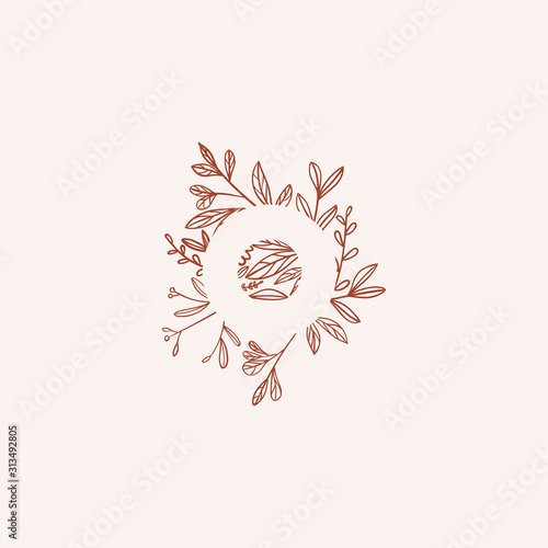 Negative space letter with flowers vector illustration. Isolated letter O made of flowers in elegant style. Outline of the seventh letter of alphabet with thin floral background