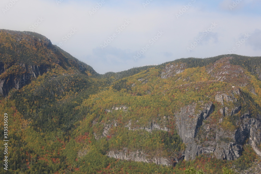 Fototapeta premium view of mountains
