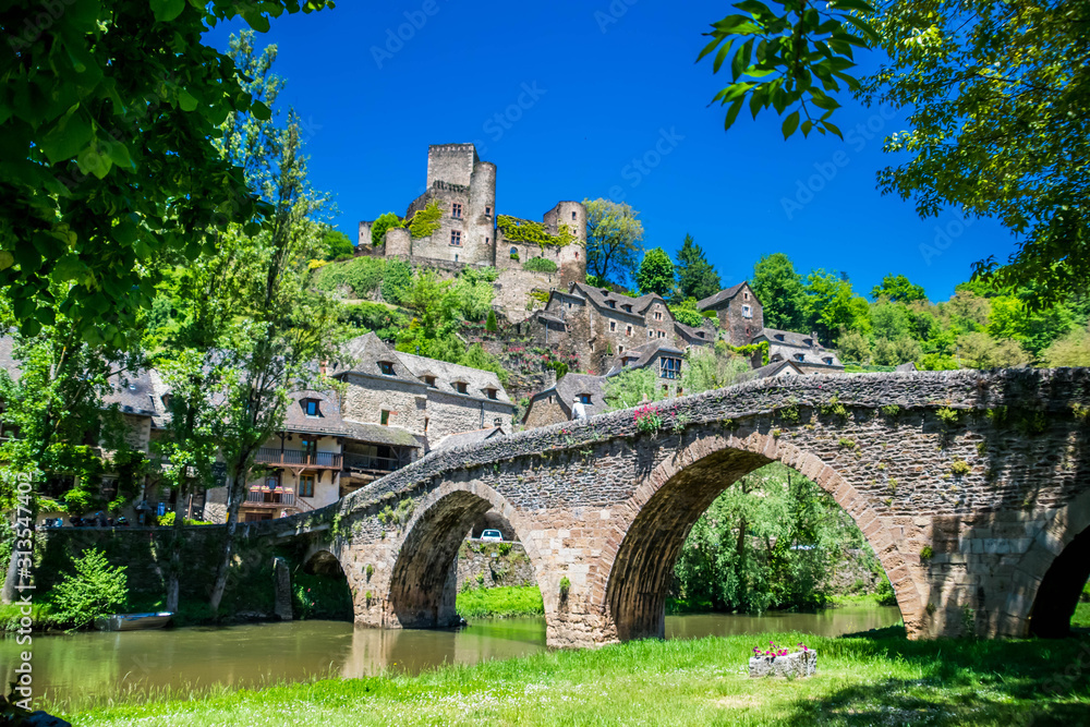 Belcastel, Aveyron, Occitanie, France.