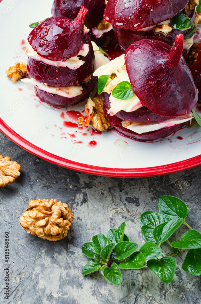 Appetizer of beetroot with cheese