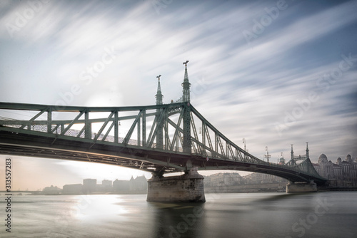 bridge in budapest © Antal