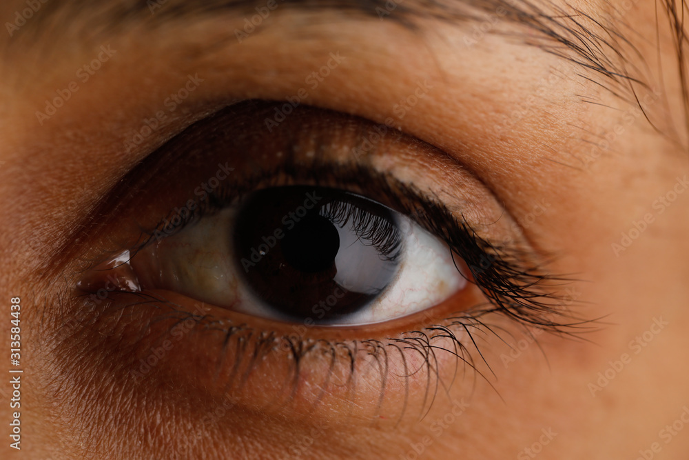 Fototapeta premium Women eye close up shot 