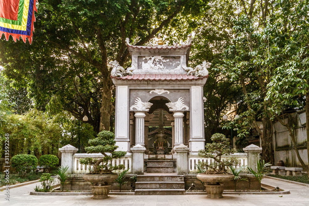 Monument Hanoi