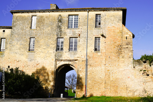 Fotografie, Obraz old historical mediaeval house in Citadel Vauban in Blaye