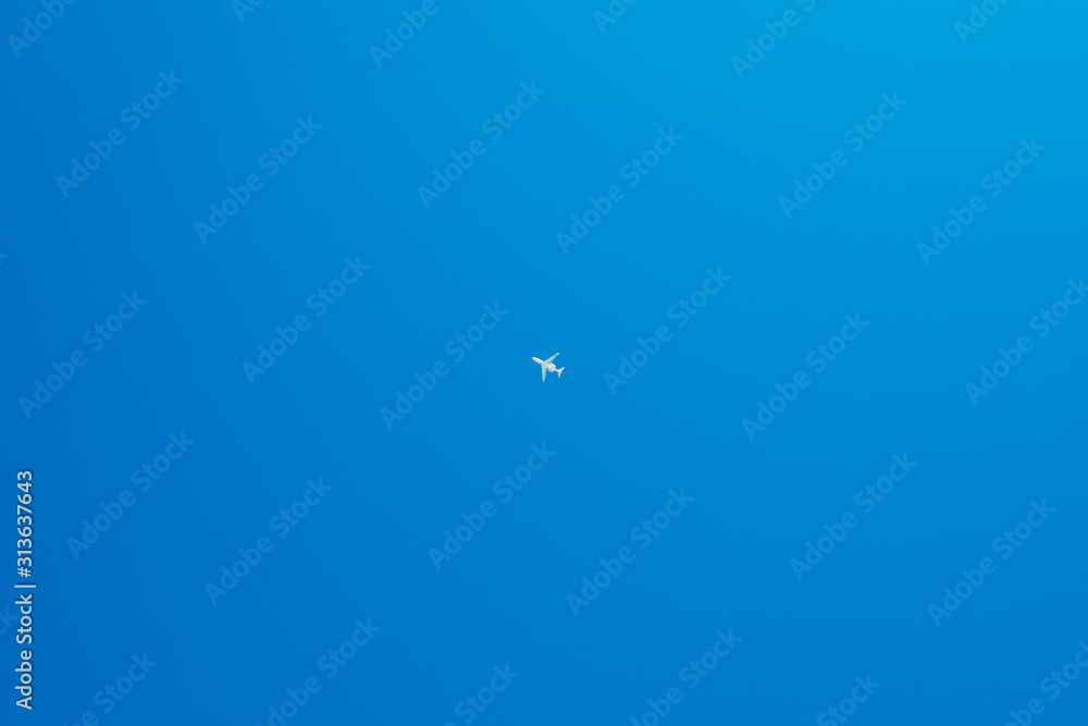 Fototapeta premium Airplane in the sky