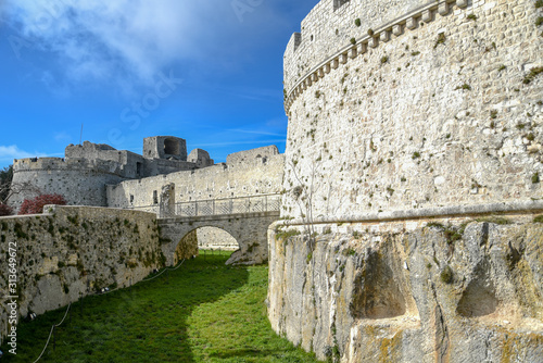 Quadro em tela Monte Sant'Angelo Castle by Morning