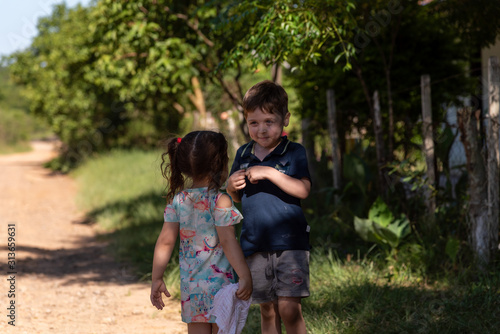 Sunday afternoon with family in the countryside © Alex R. Brondani