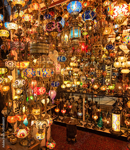 Colorful stained glass lamps in Grand Bazaar in Istanbul, Turkey © Horváth Botond