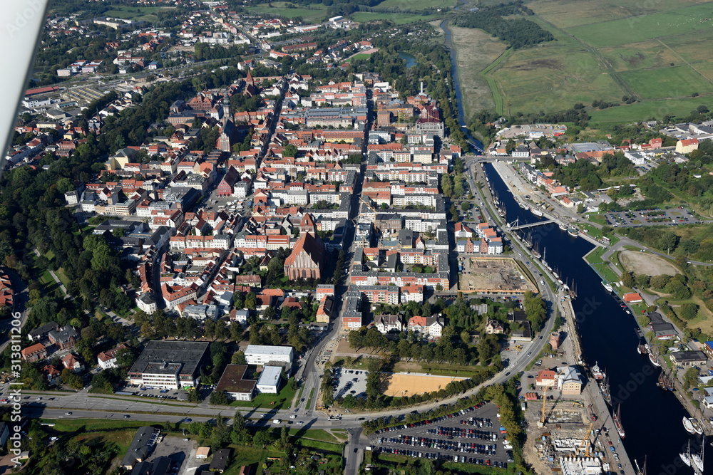Greifswald, Blick auf die Altstadt von Osten 2014