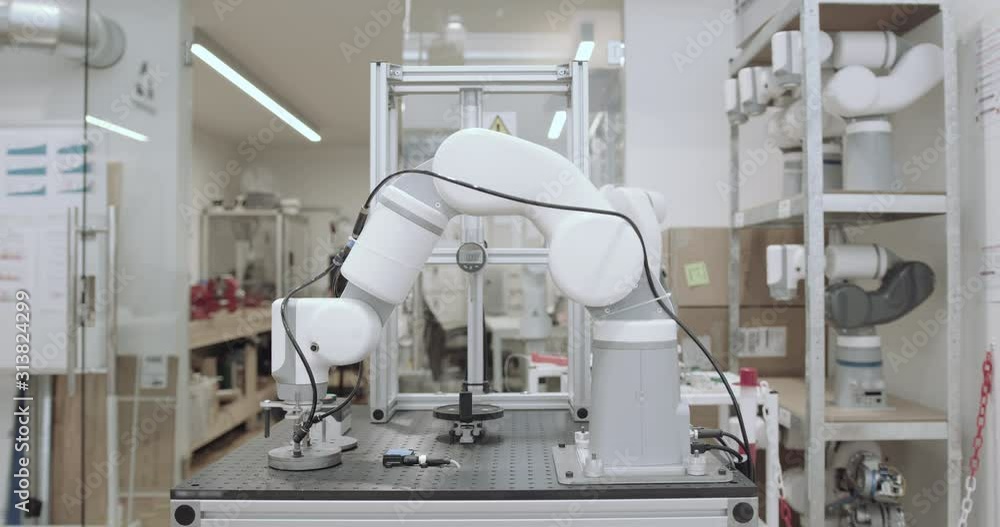 Robotic arm doing repetitive task Robotic arm doing repetitive task