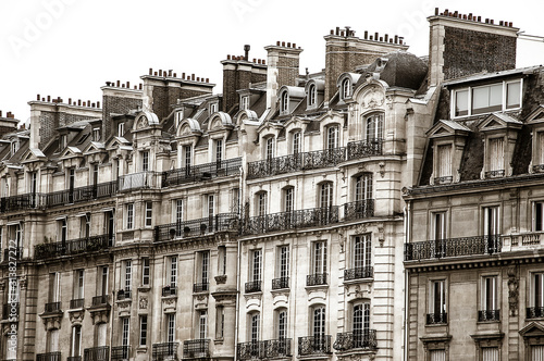 Photos Hausmann buildings in Paris (Sepia)