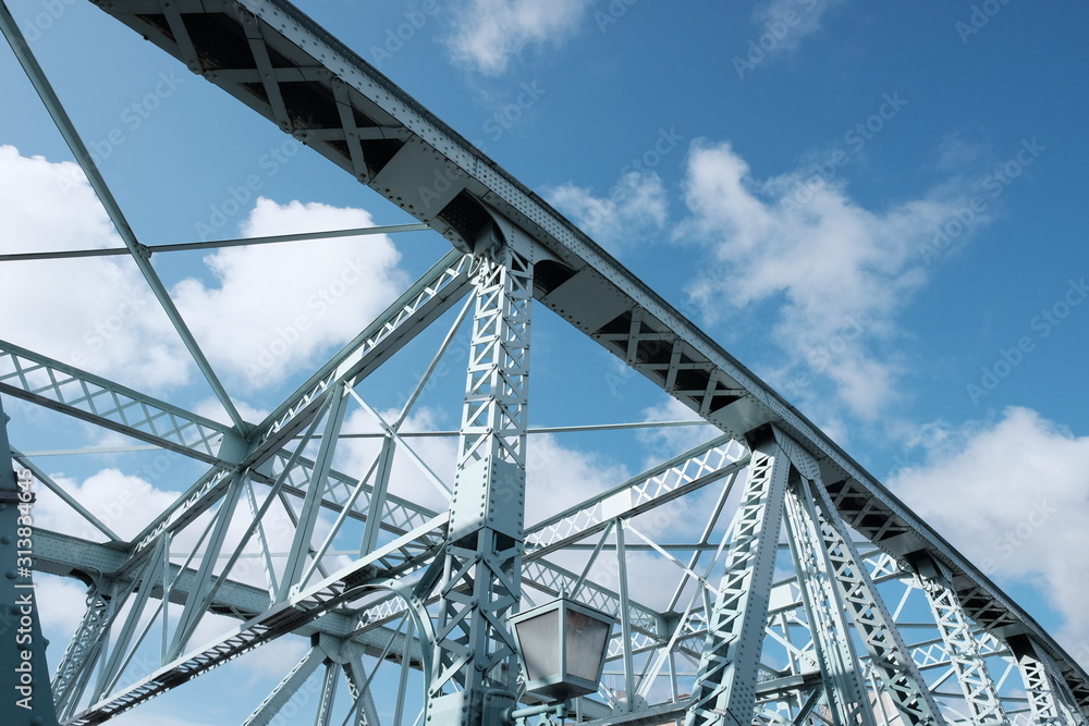 橋と空 橋と空
