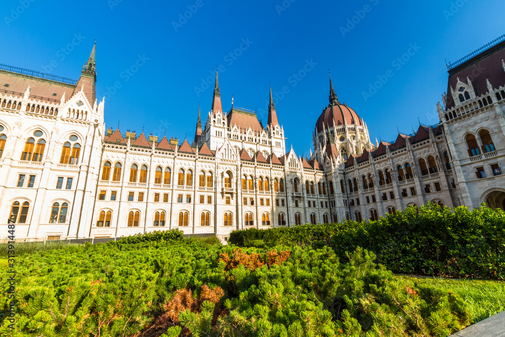 South West side of Hungarian Parliament Building early morning light. South West side of Hungarian Parliament Building early morning light.