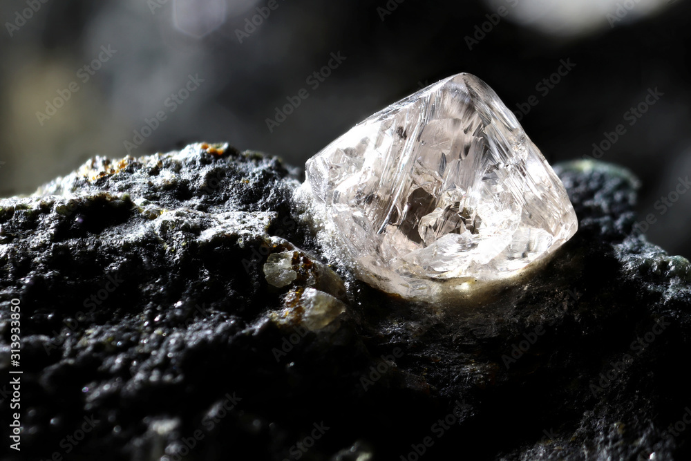 natural diamond nestled in kimberlite - obrazy, fototapety, plakaty 