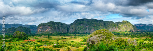 Fotografi Panoramic view of the Viñales valley in Cuba