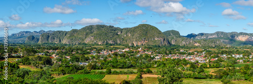 Valokuva Panoramic view of the Viñales valley in Cuba