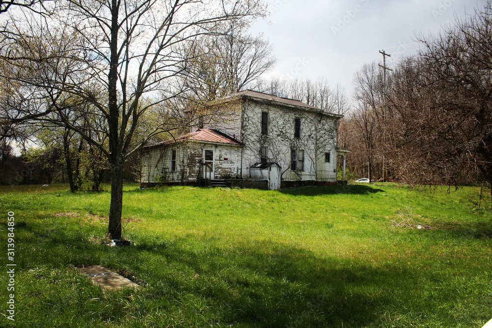 Abandoned Farm House Abandoned Farm House