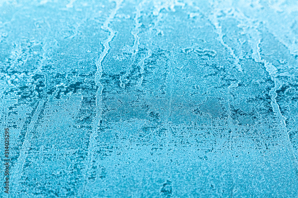 Frost auf einer Oberfläche, Eiskristalle