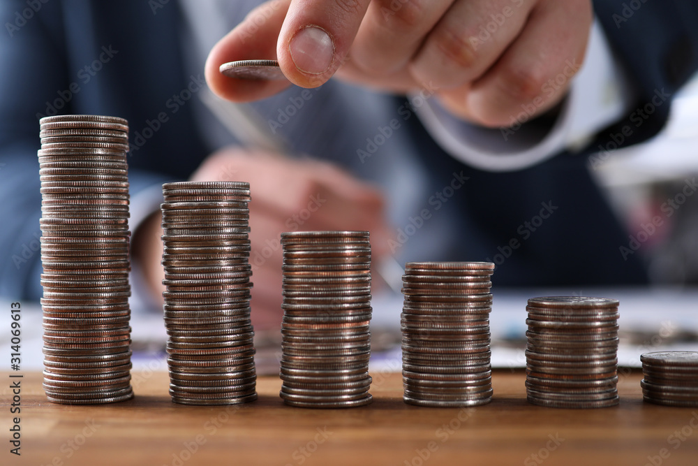 Cash arranged in ascending order Cash arranged in ascending order