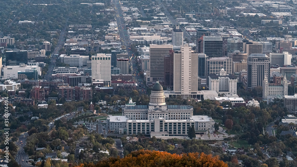 Fototapeta premium Panorama frame Aerial view of the Utah State Capitol Building