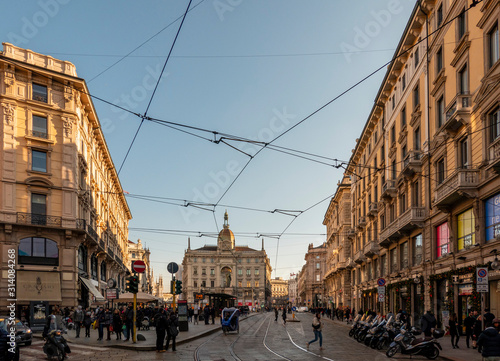 Via Dante Milano