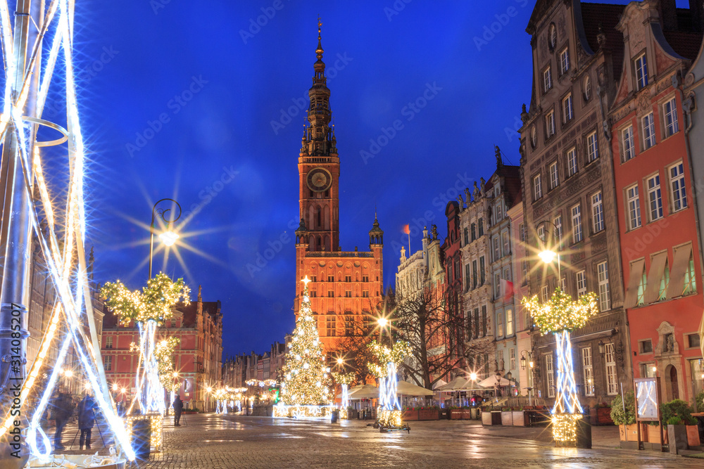 Gdansk New Year Square with Christmas tree and town hall at sunrise Gdansk New Year Square with Christmas tree and town hall at sunrise