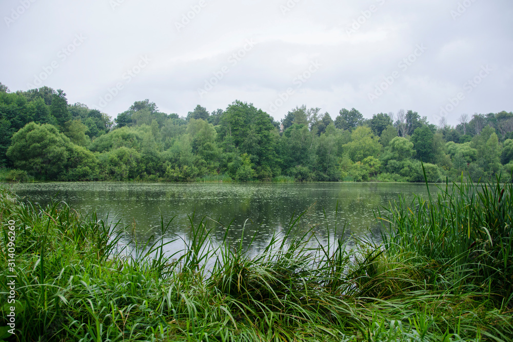 view of the reservoir in cloudy weather view of the reservoir in cloudy weather