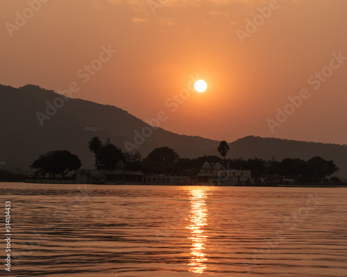 Sunset, Lake Pichola, Udaipur, Rajasthan, India