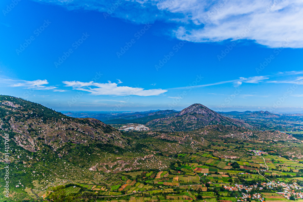 Fototapeta premium aerial view of mountains