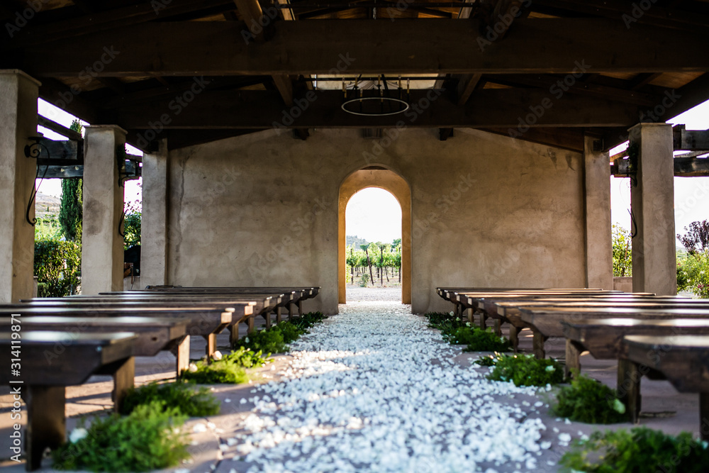 Fototapeta premium rustic outdoor wedding chapel in vineyard