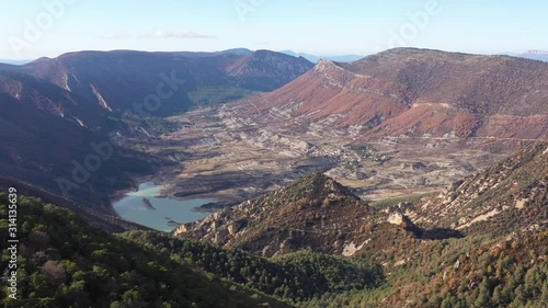 Embalse de Arguis a vista de pajaro