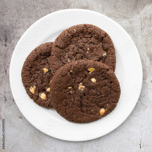 Chocolate Macadamia Nut Coo...