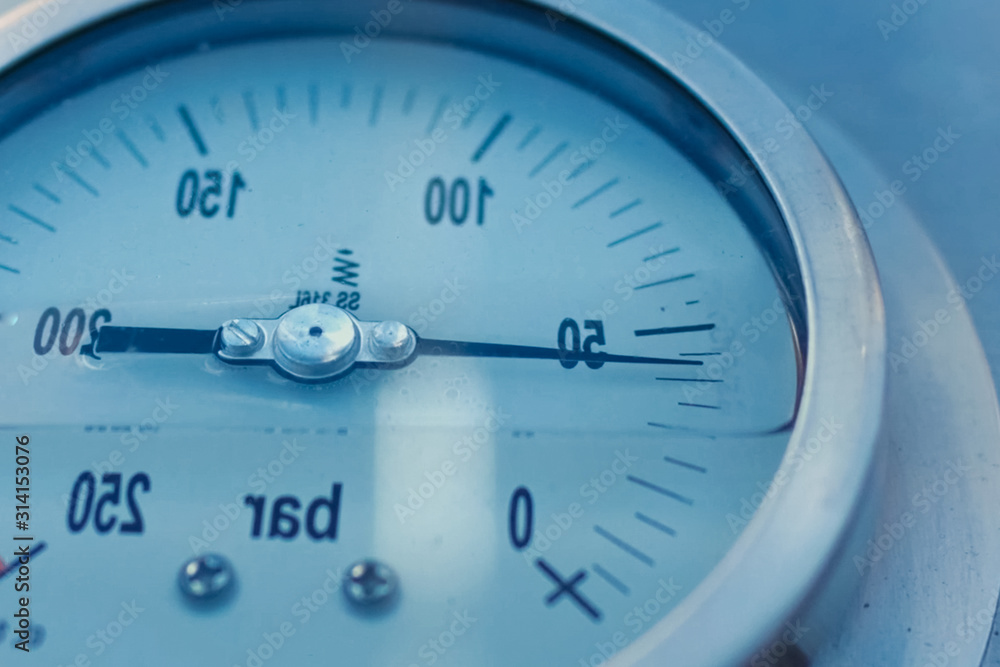 Monitoring and metering devices on drilling platform, pressure gauge for measuring pressure. Monitoring and metering devices on drilling platform, pressure gauge for measuring pressure.