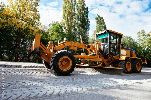 Εκτύπωση καμβά Auto grader construction and road markings