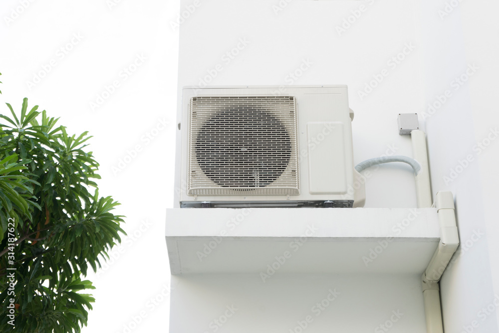 Heating and air conditioning inverter used to climatize a home Heating and air conditioning inverter used to climatize a home