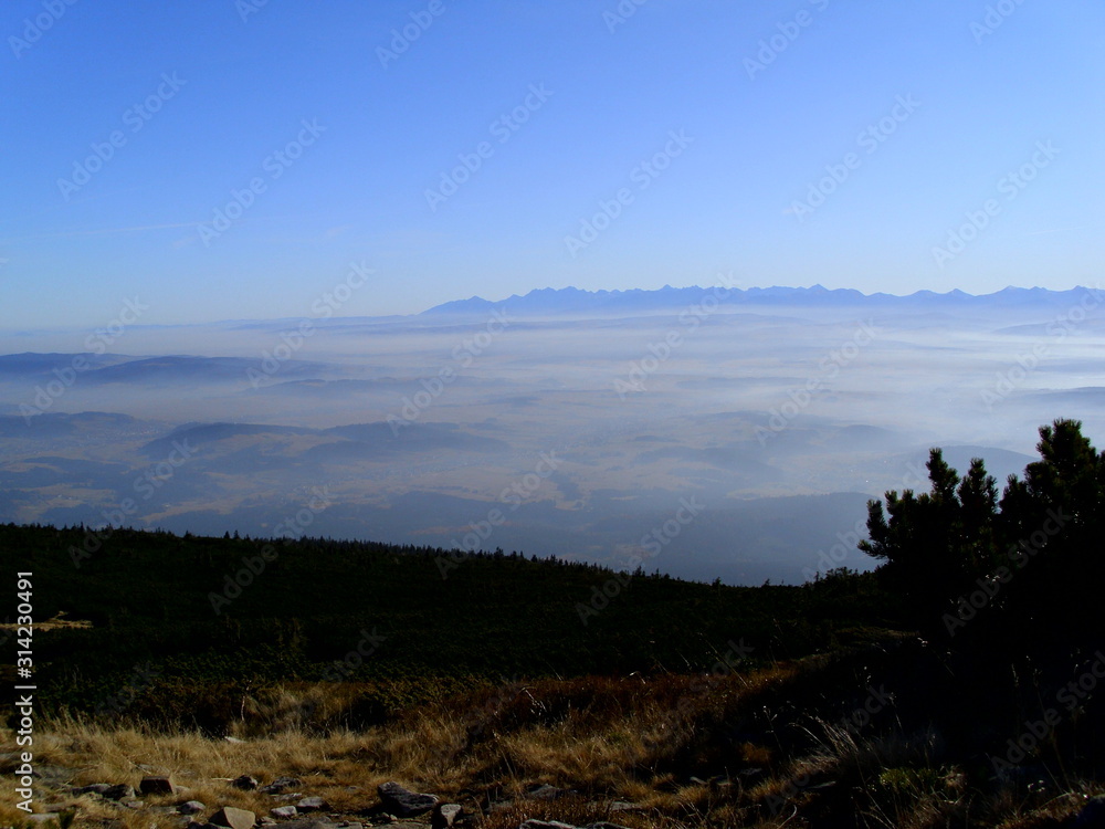 Widok z Babiej Góry na Tatry