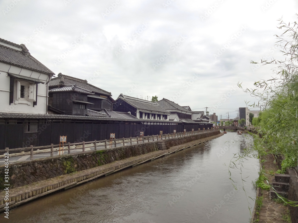 Fototapeta premium 巴波川（栃木県栃木市）