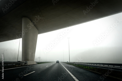 Schlechte Sicht auf der Autobahn © Tom Bayer