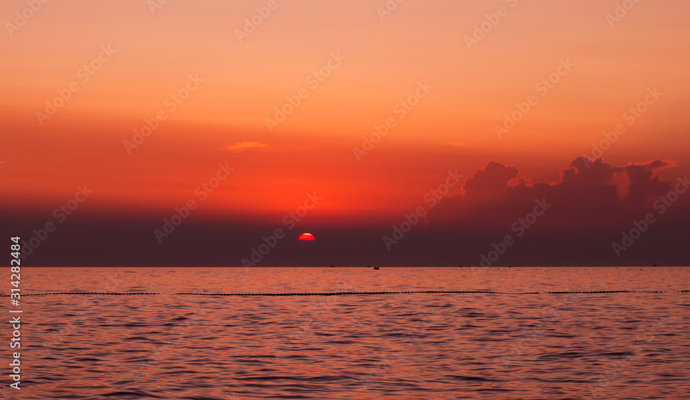 Naklejka premium Sunset. Color. Sky. Istria. Sea. Summer