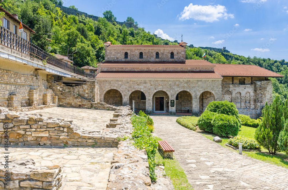 Obraz premium The Holy Forty Martyrs Church in Veliko Tarnovo, Bulgaria