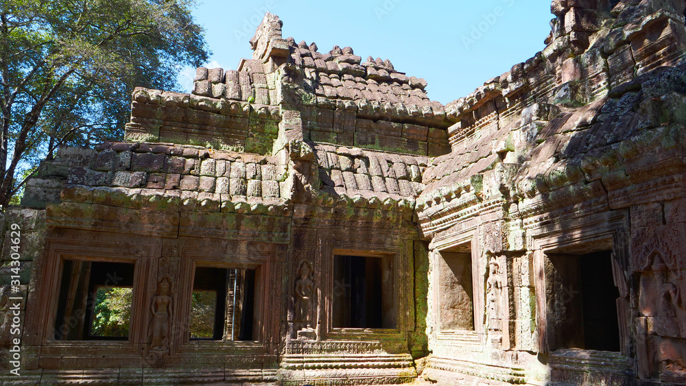 Stone rock temple ruin at Banteay Kdei, part of the Angkor wat complex in Siem Reap, Cambodia
