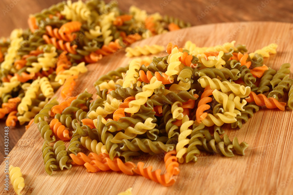 Pasta Fusilli Tri Color Pasta Fusilli Tri Color